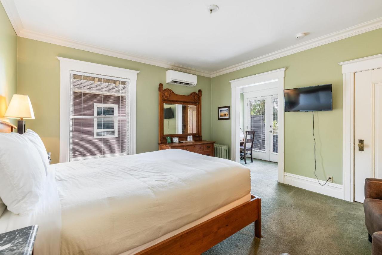 Seattle Gaslight Inn Bagian luar foto