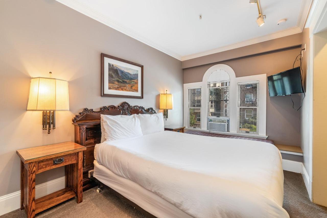 Seattle Gaslight Inn Bagian luar foto