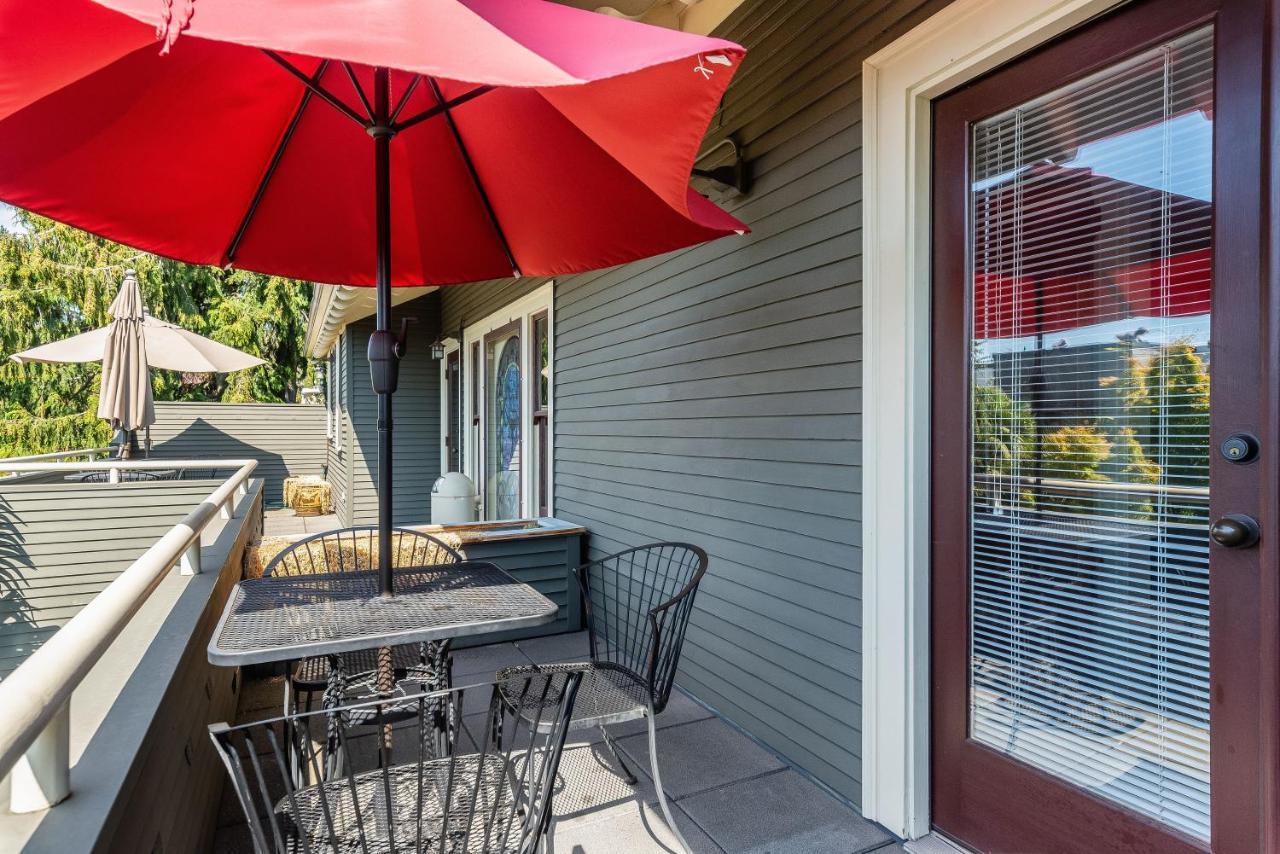 Seattle Gaslight Inn Bagian luar foto
